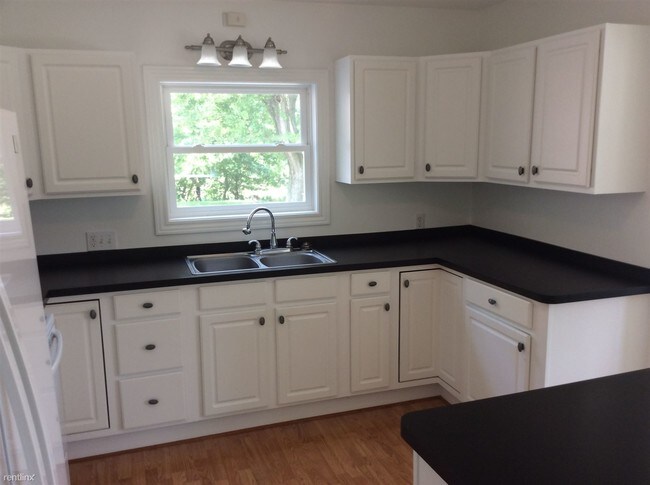 Building Photo - 4 br, 2 bath House - 826 S Gunnell Rd