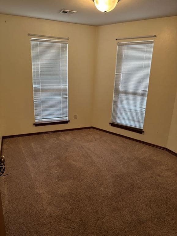 Building Photo - 2700 SE 94th St