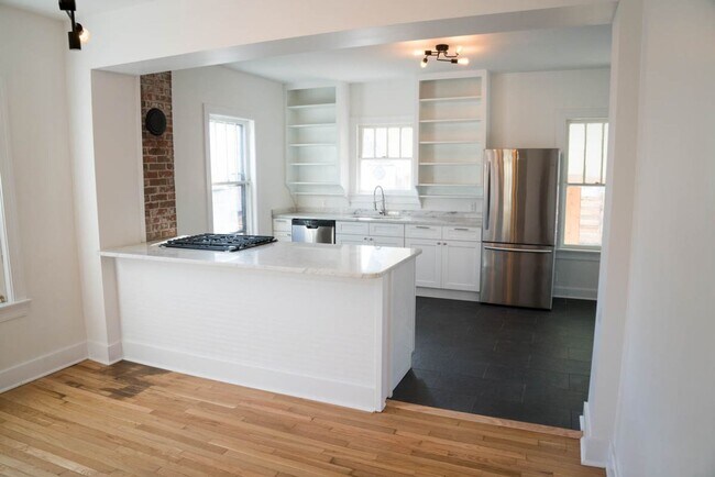 Building Photo - Lovely, Renovated Vintage 3 BR Home! Off-Street Parking, Covered Porch & Patio; Dogs Ok!