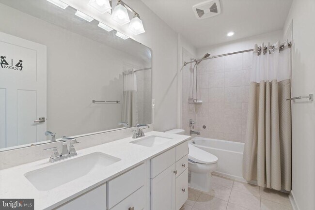 Building Photo - 7550 Mint Springs Ct