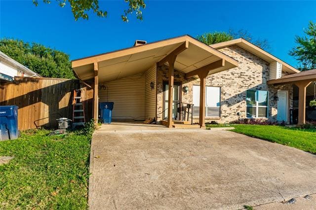 Building Photo - 714 Sceptre Cir