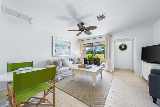 Building Photo - 3563 Longmeadow