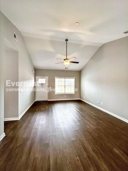 Building Photo - 1022 Echo Rdg Rd