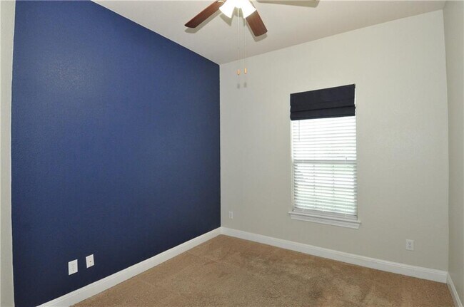 Building Photo - 113 Wallin Farms Dr
