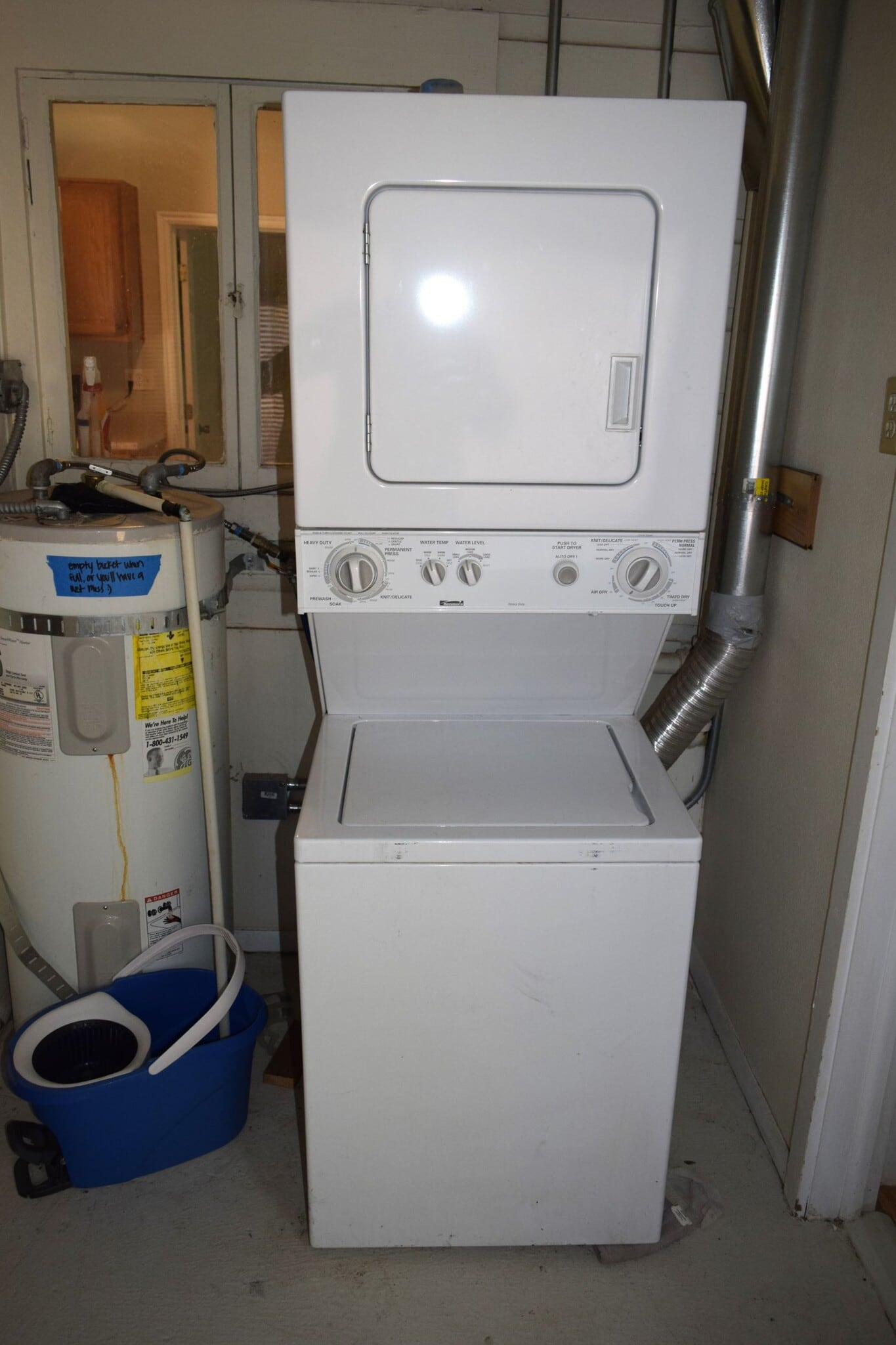 Laundry - 30 N 200 W