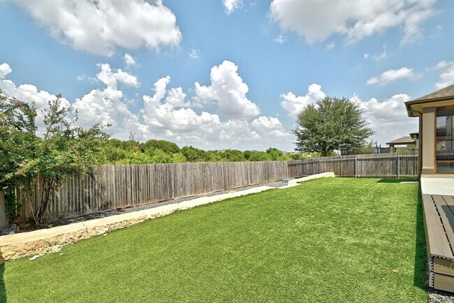 Building Photo - 173 Apricot Dr