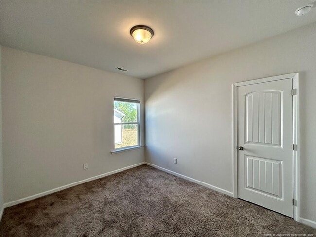 Building Photo - 118 Vega Lp