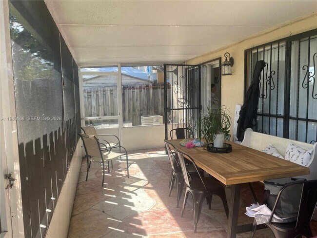 Building Photo - 21567 SW 87th Ct