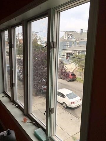 Building Photo - 46 W 42ND St