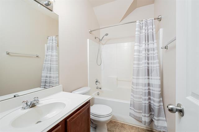 Building Photo - 109 Cliffbrook Dr