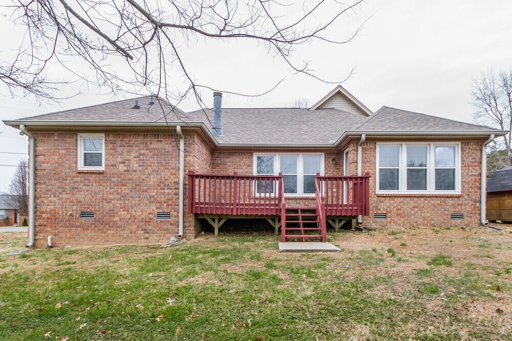 Building Photo - 5333 Roxborough Pass