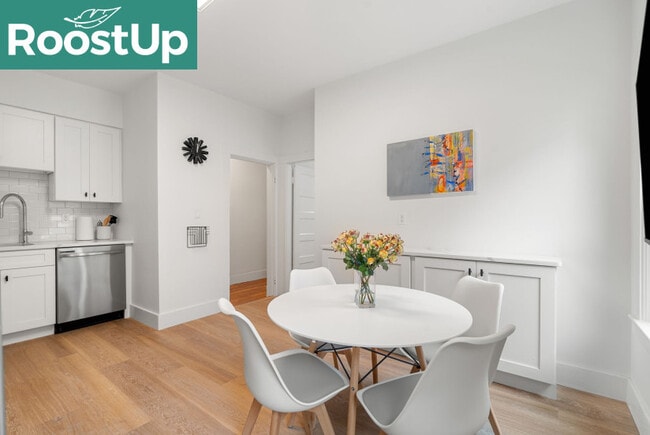 Building Photo - Furnished Bedroom with Private Ensuite Bath in Brighton!