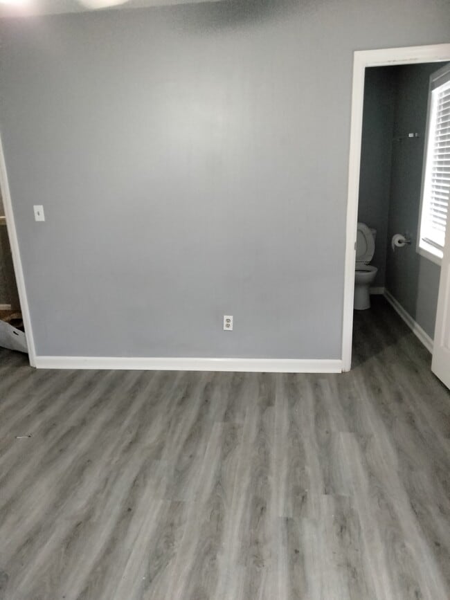 Front bedroom and bathroom - 899 Joseph Club Dr SW