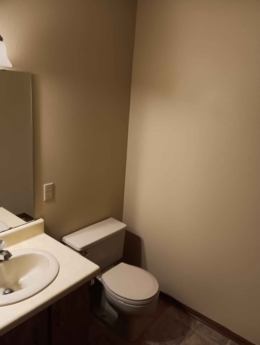 Building Photo - 3933 N 30th St