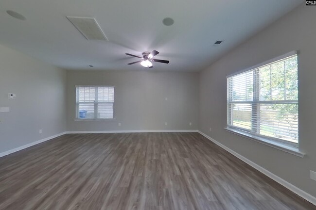 Building Photo - 437 Eastfair Dr