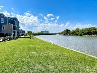 Building Photo - 18519 Egret Bay Blvd