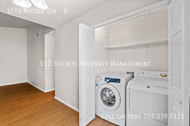 Building Photo - 1914 Nicole Cir