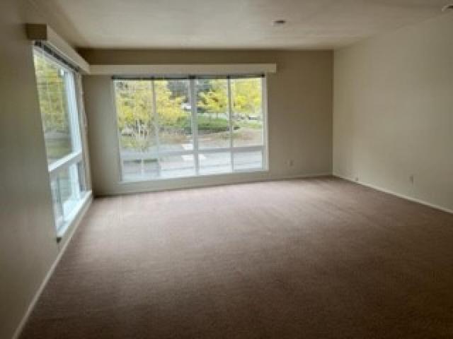 Building Photo - 2 bedroom in Seattle WA 98102
