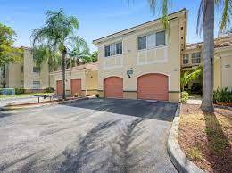 Building Photo - Centergate Drive, Miramar, FL 33025 - 2 BR...