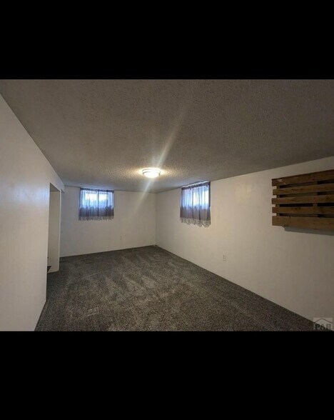 Building Photo - 404 Homer Ave