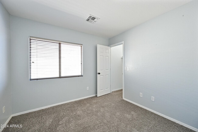 Building Photo - 22652 W Adams Dr