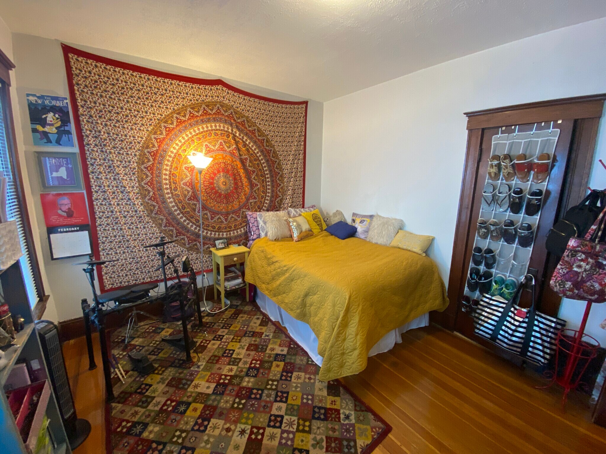 Building Photo - 224 Holland St