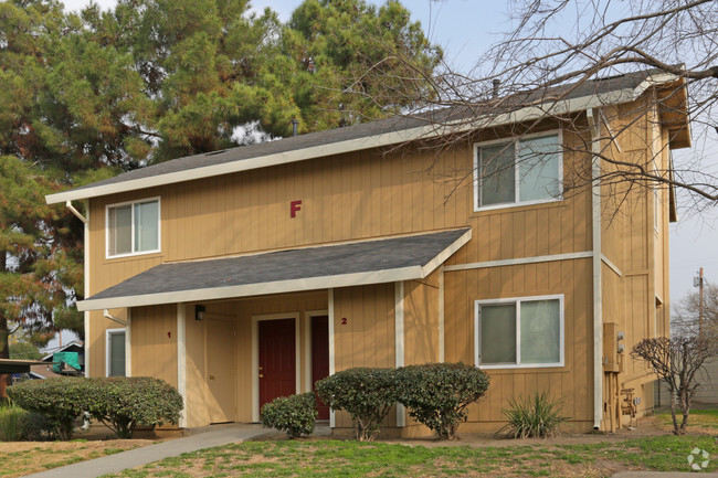 Primary Photo - Corcoran Garden Apartments