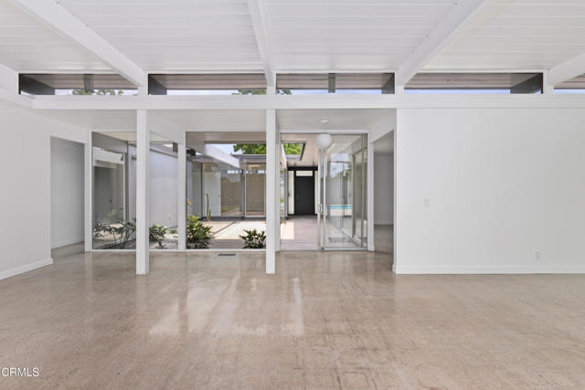 Building Photo - 3832 E Casselle Ave