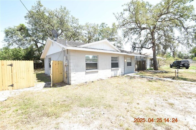 Building Photo - 12203 N 9th St