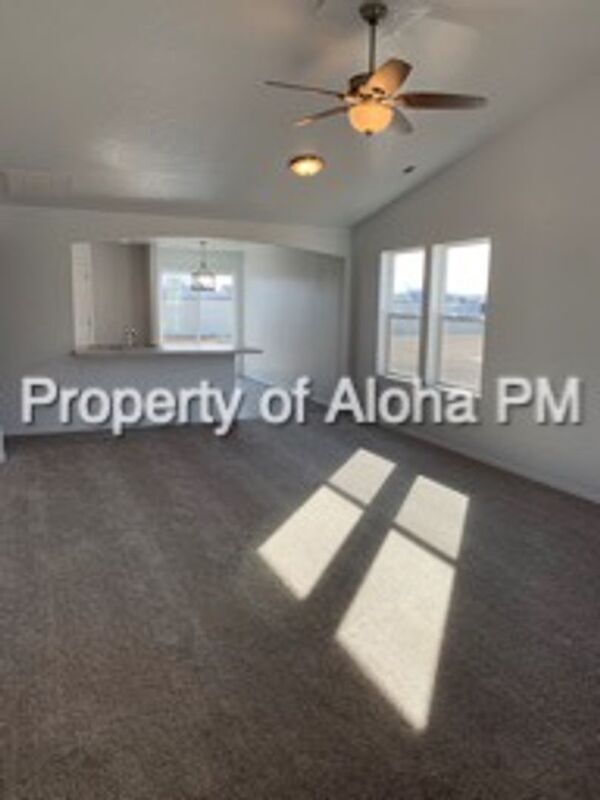 Building Photo - 11587 Quincy St.