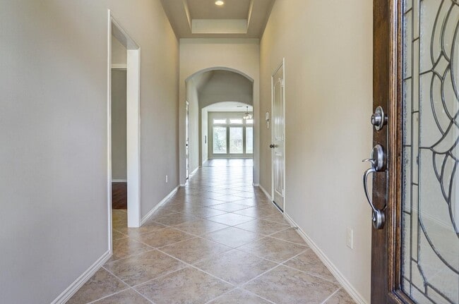 Building Photo - 26323 Crystal Cove Ln