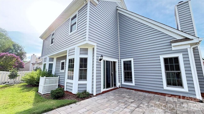 Building Photo - 9128 Twilight Hill Ct