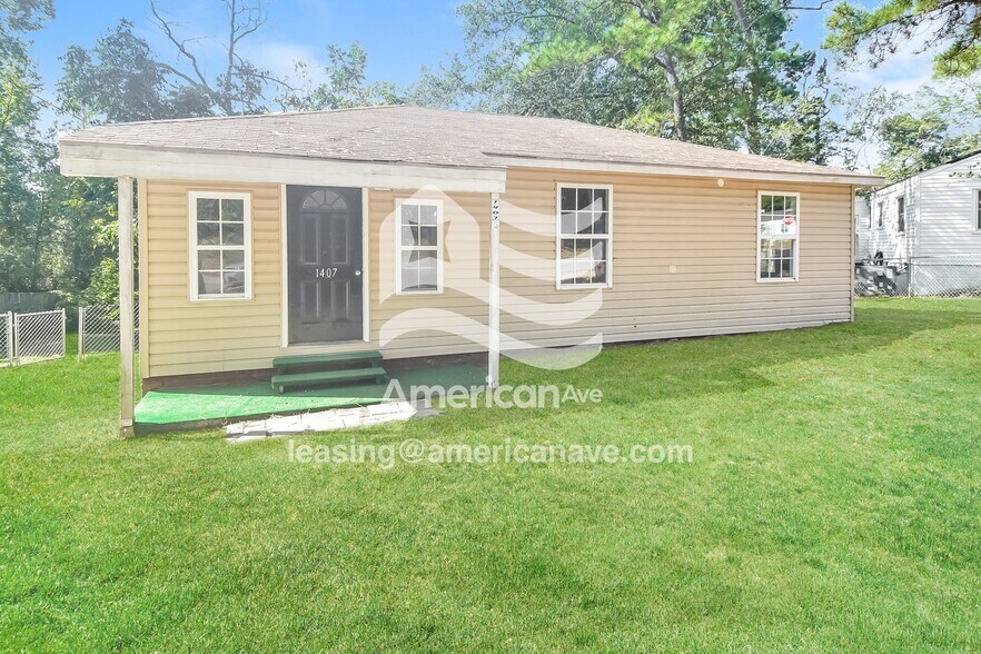 Building Photo - 1407 Bonner Ave