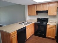 Building Photo - 12510 White Bluff Rd