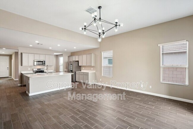 Building Photo - 44478 W Palo Abeto Dr