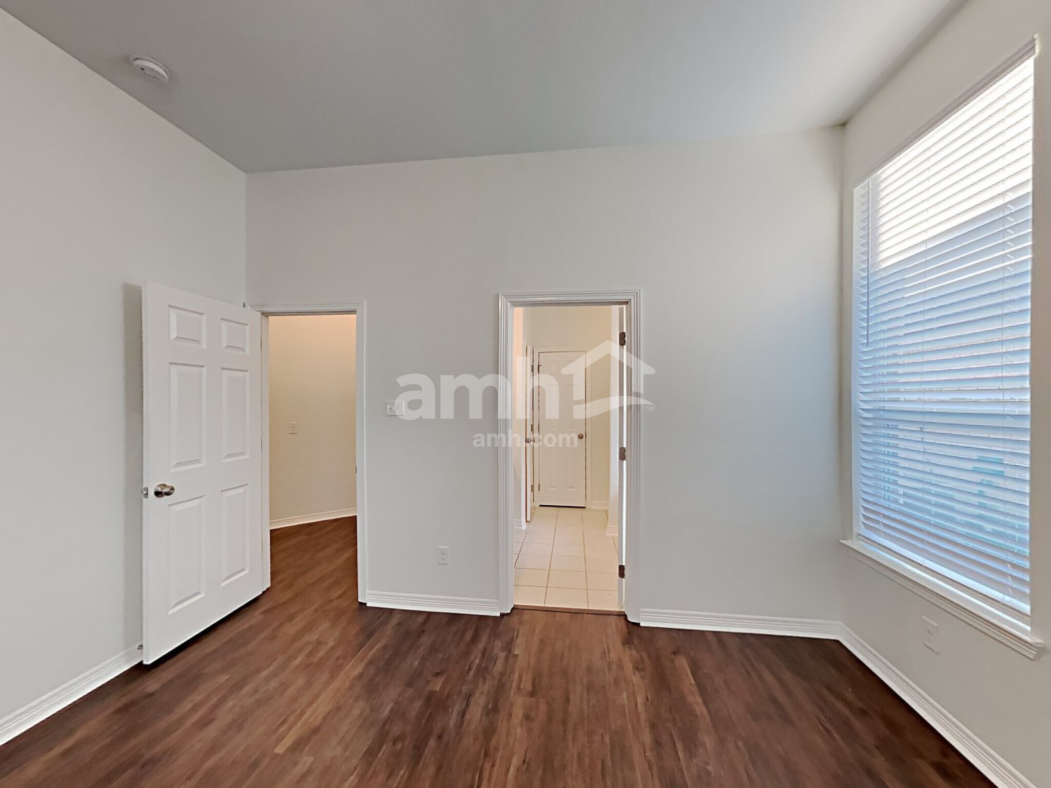 Building Photo - 2204 Perkins Crossing Dr