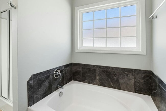 Building Photo - 5010 Copse Dr