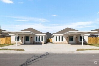 Building Photo - 3bed/2bath Apartment in Edinburg.  Don't M...