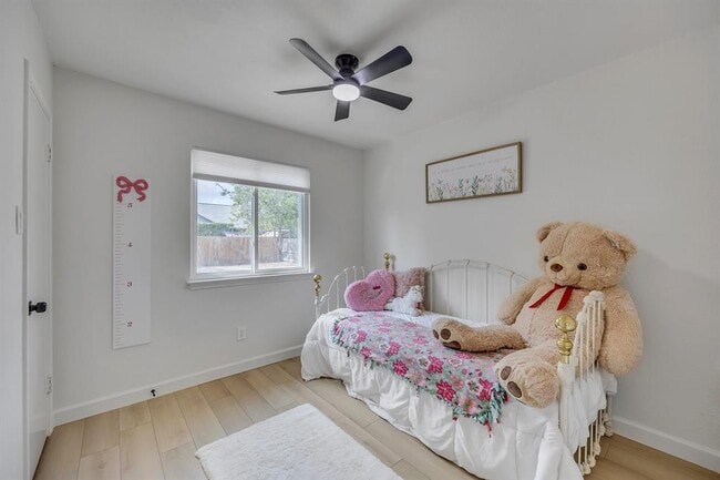 Building Photo - 2104 Andover Dr