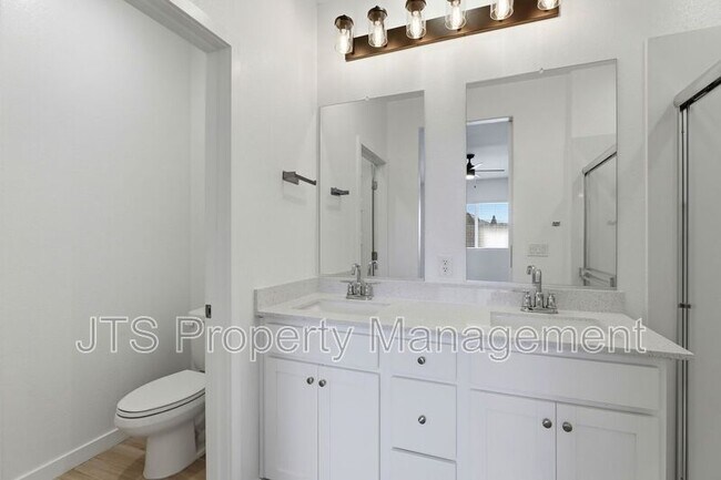 Building Photo - 12542 Surfbird Wy