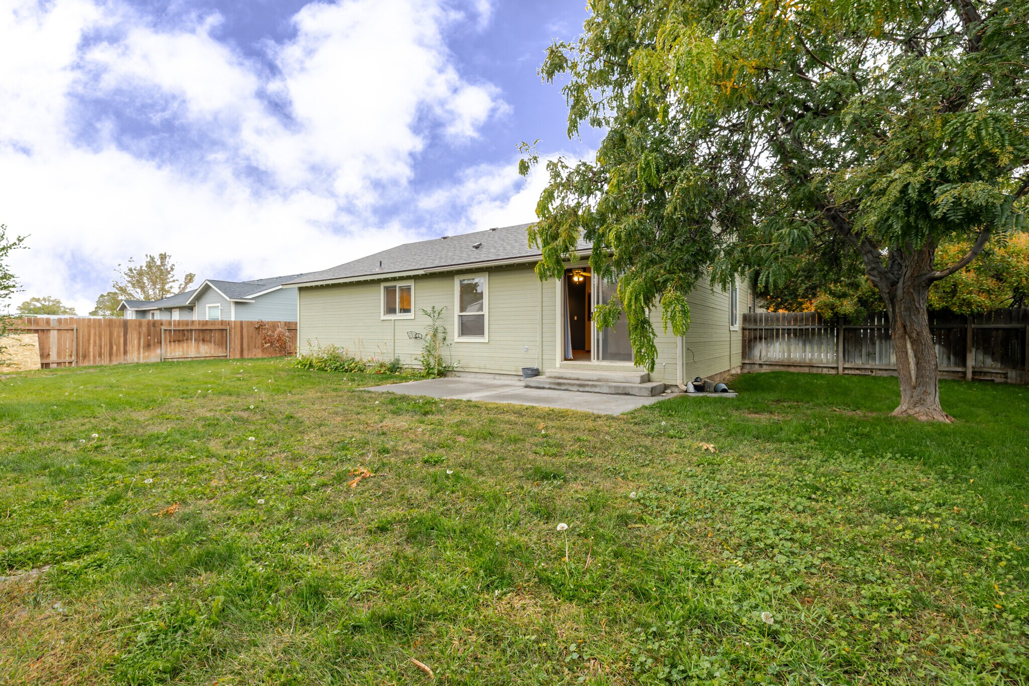 Building Photo - 1260 Del Mar St