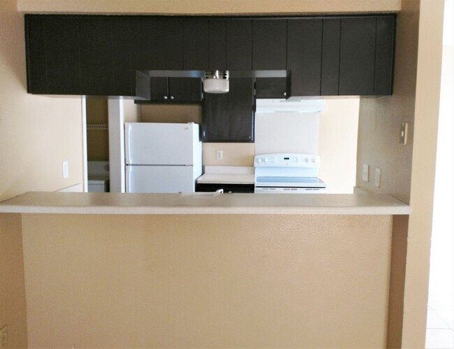 Building Photo - 1102 Covey Ln