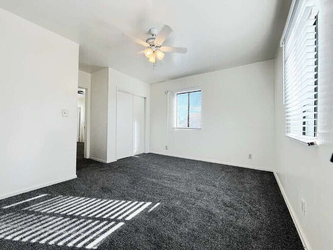 Building Photo - 2442 1/2 Pomeroy Avenue