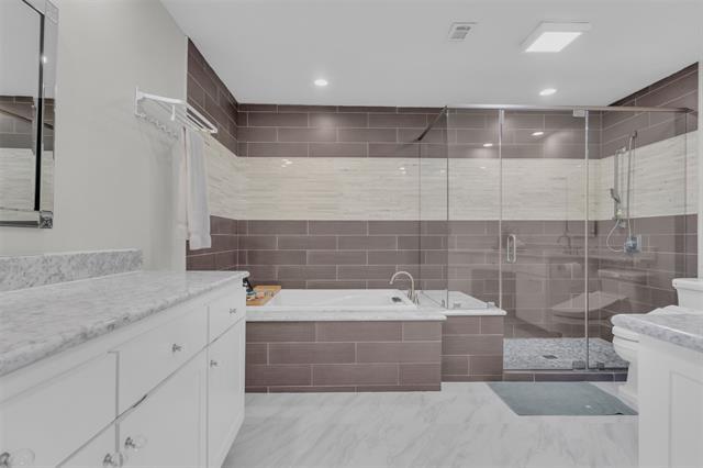 Building Photo - 4808 Thunder Rd