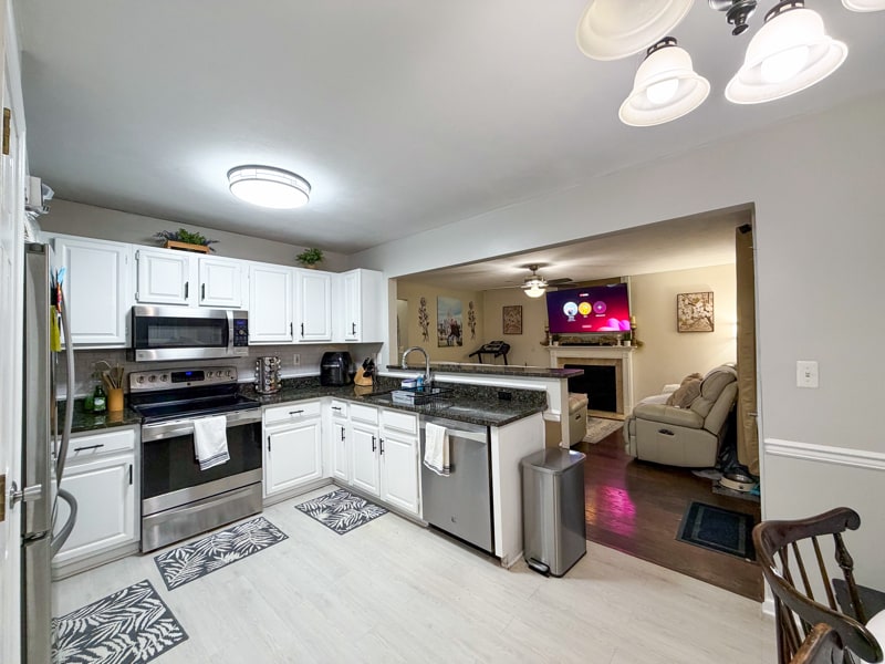 Building Photo - 2316 Eagle Dr