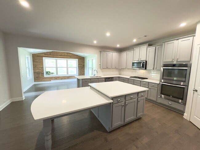 Building Photo - A Craftsman Home That Checks Every Box — S...
