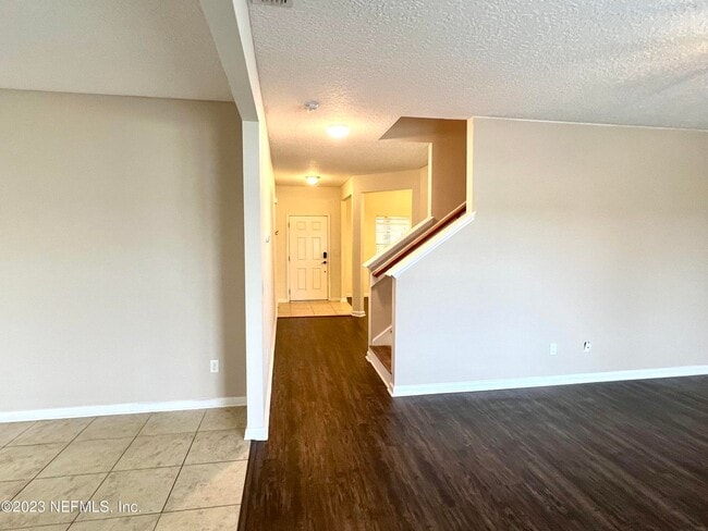 Building Photo - 15691 Tisons Blf Rd