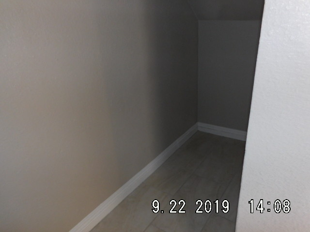 Building Photo - 5235 Golden Ln