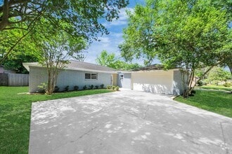 Building Photo - 14223 Ella Lee Ln
