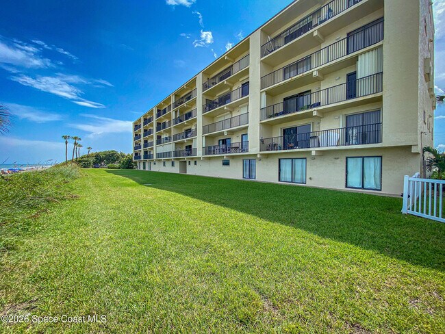 Building Photo - 1465 Jimmy Buffett Mem Hwy